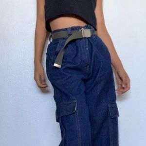 Brandy Melville Green Buckle Belt